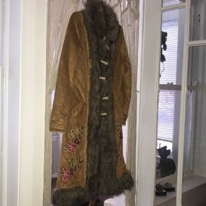 Vintage long embroidered coat